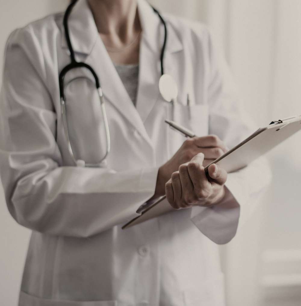 Licensed medical doctors at the best abortion clinic in Dubai and UAE providing private MTP services. Pharmacological Abortion