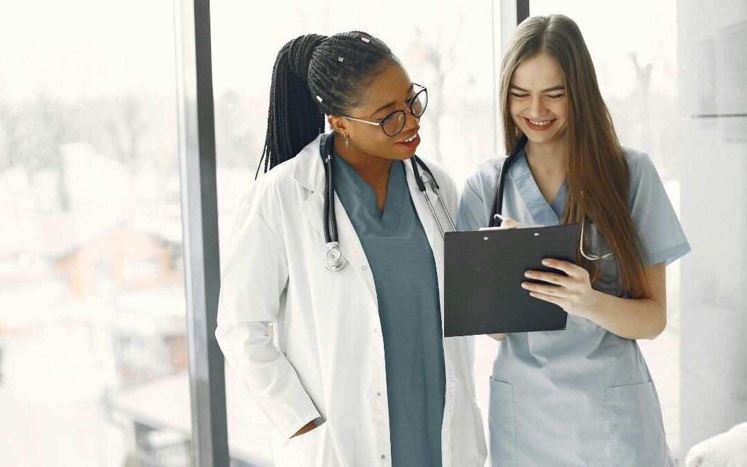 Clinical safety guide for recognizing medical abortion complications in the UAE.